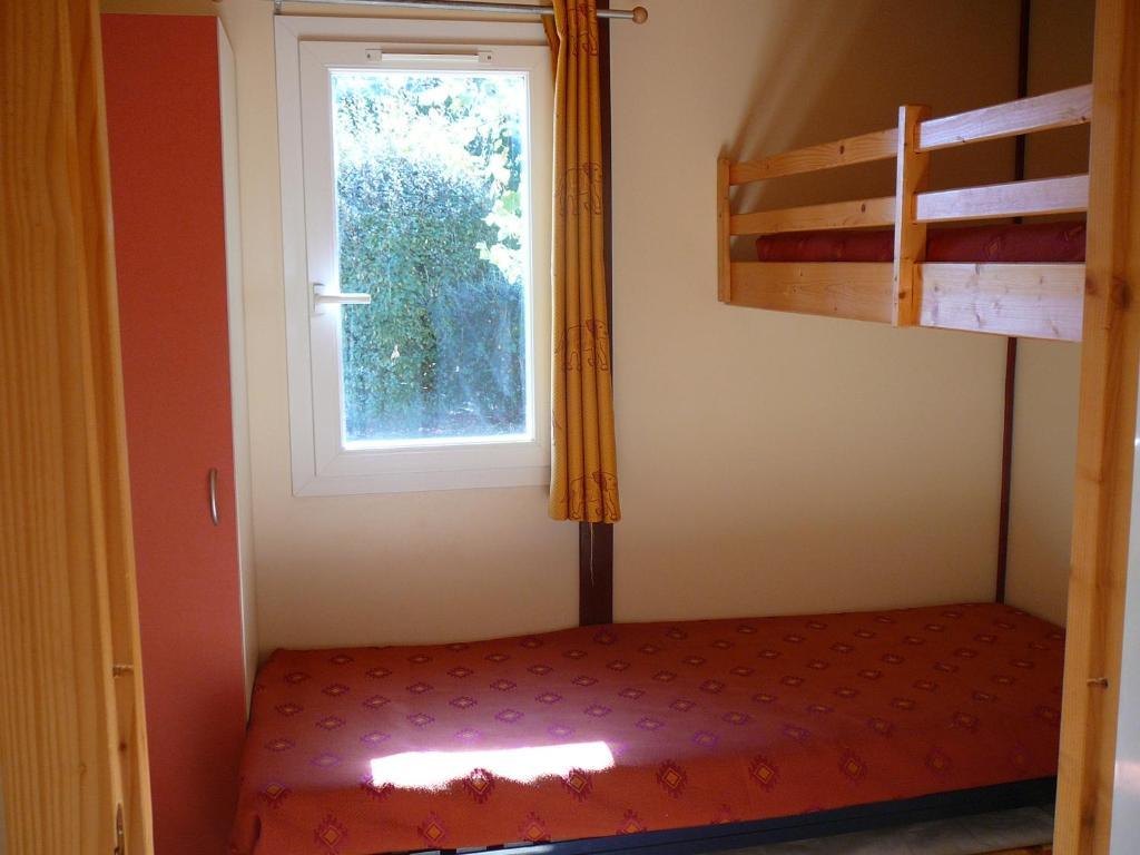 Les Chalets Des Mousquetaires Mirepoix  Rom bilde